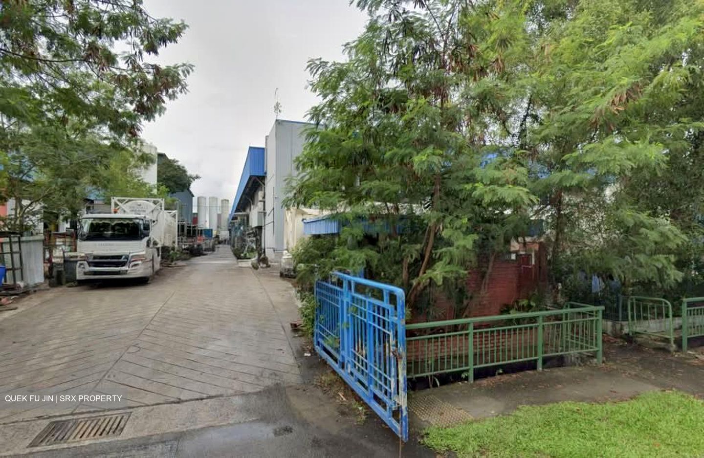 Tuas Avenue 10 (D22), Retail #561007671